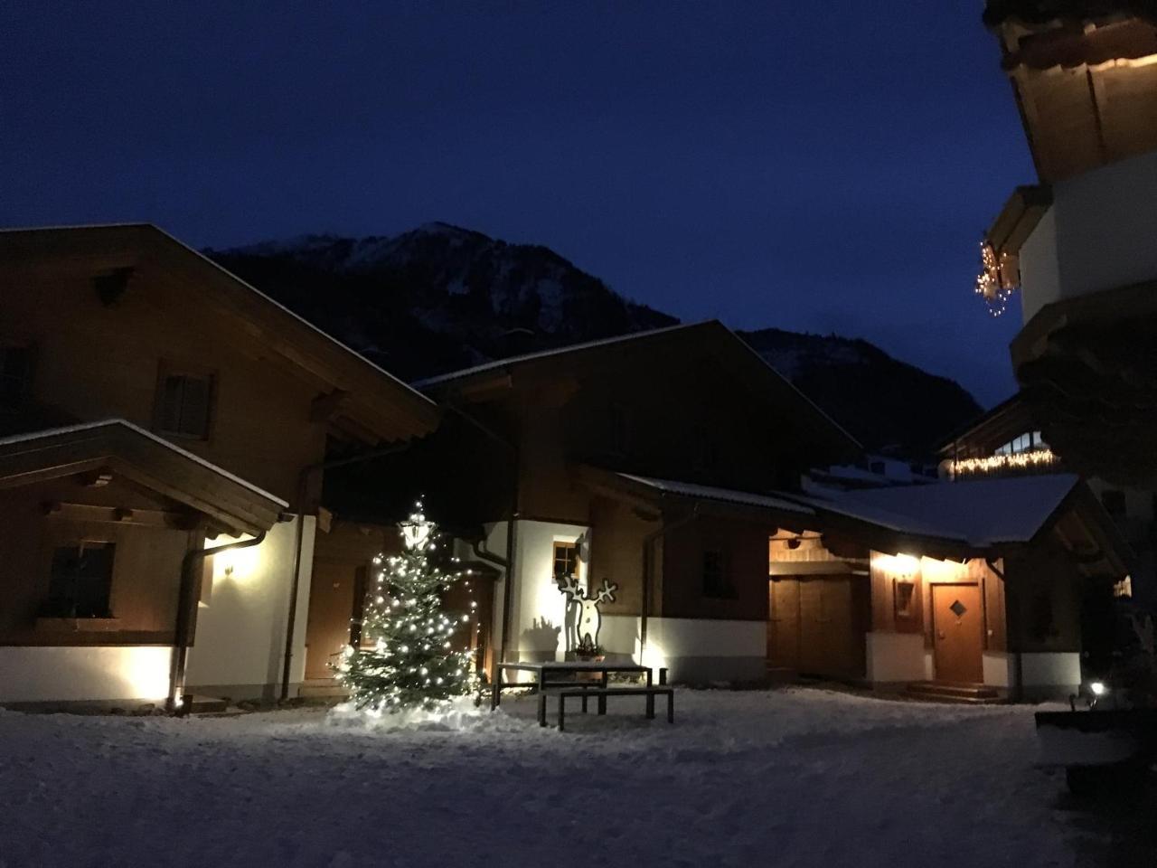 Dorfchalets Kaprun Exterior photo